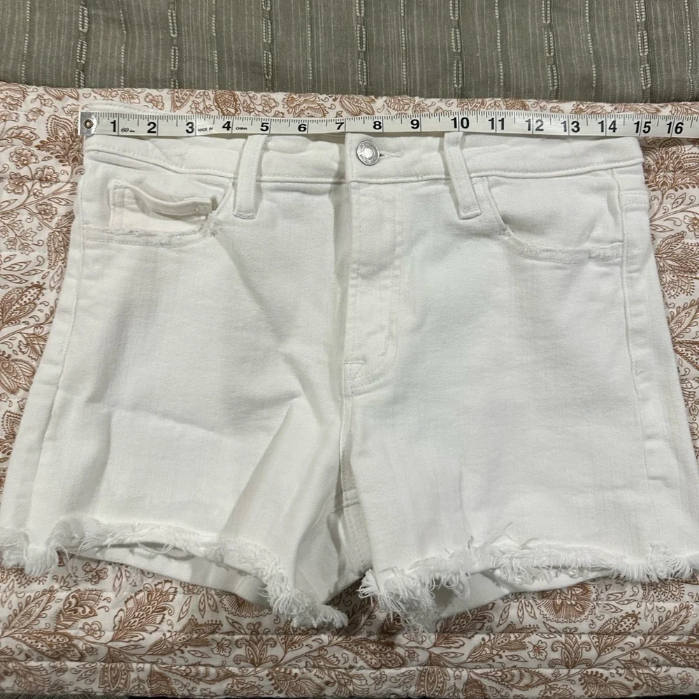 Vervet Women's White Denim Shorts